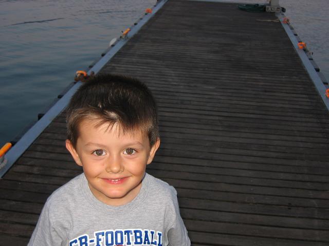 http://www.azzarita.it/andrea.jpg